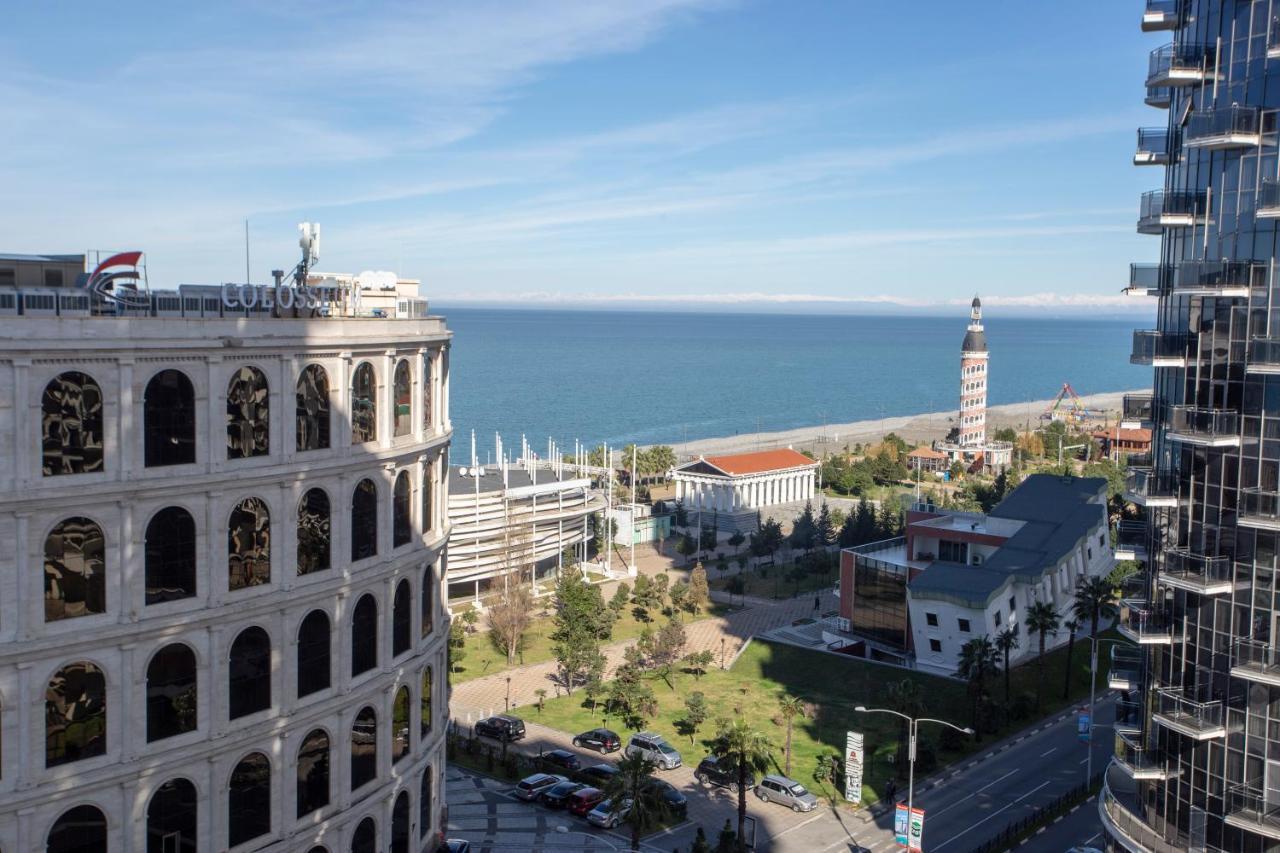 Apartment Natalia Sea Towers Batumi Esterno foto